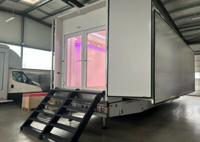 Ecran led géant sur véhicule événementiel